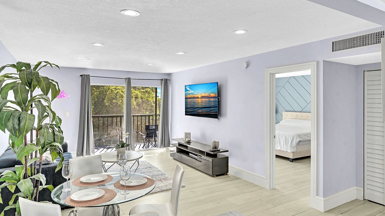 Photo of Others in Sunny Isles Beach