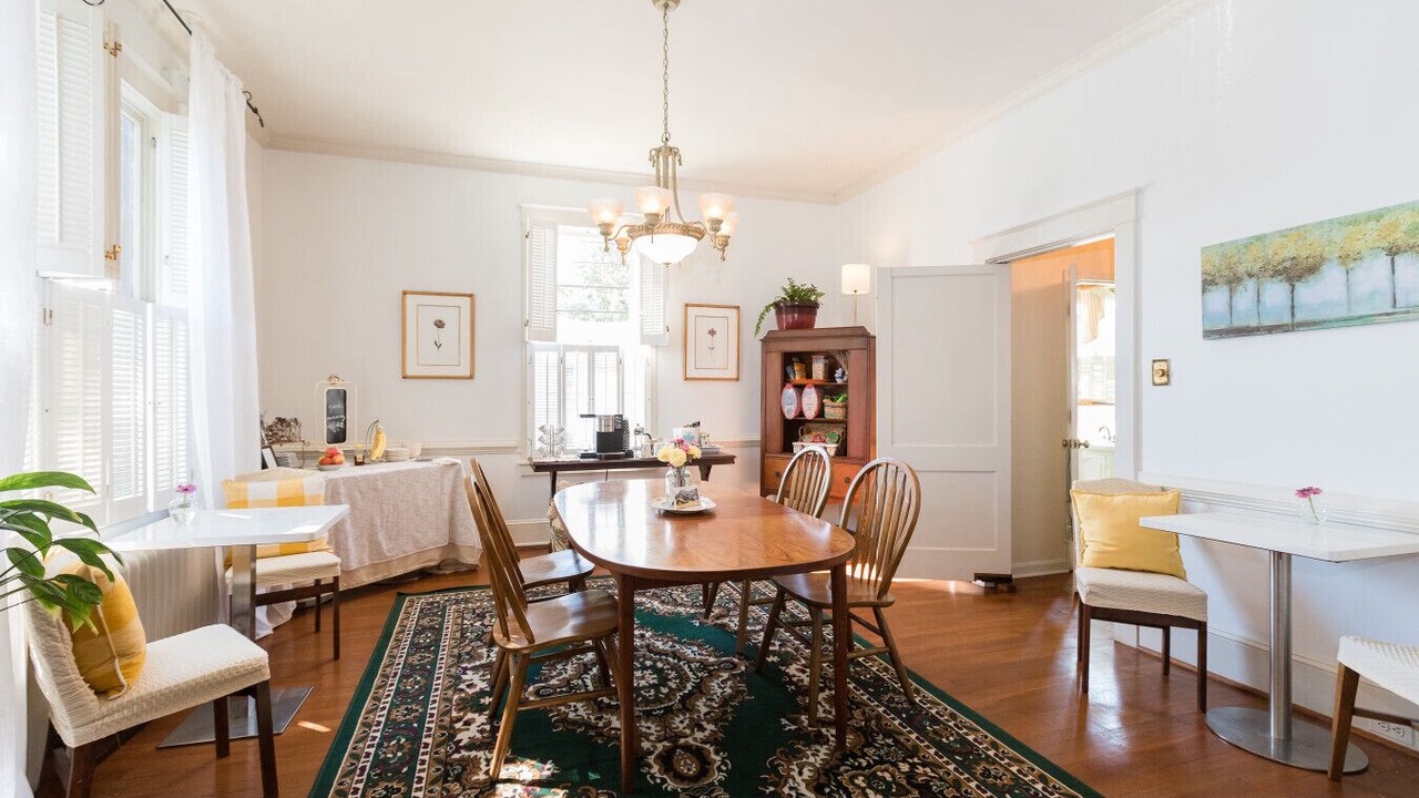 Photo of Bedroom in West Fairfax