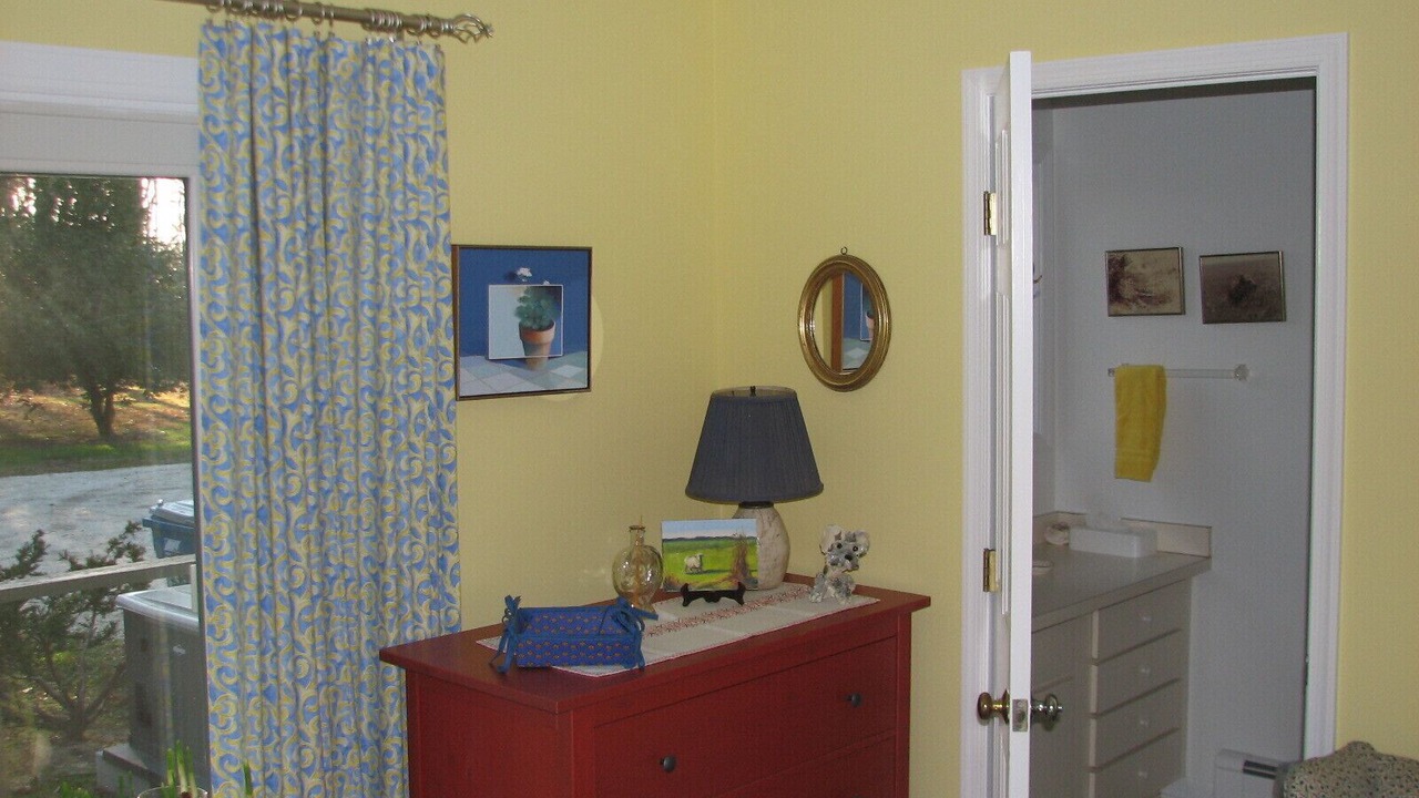 Photo of Bathroom in Rock Hall