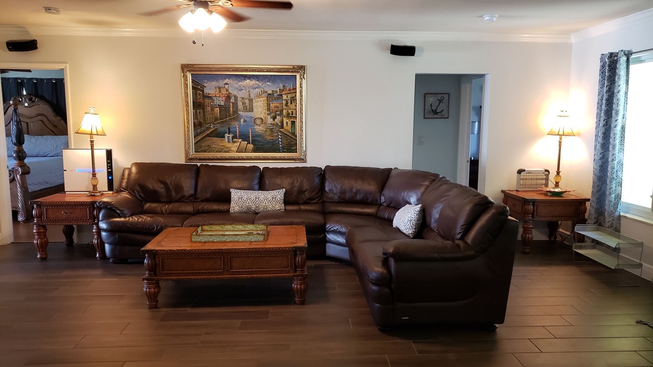Photo of Livingroom in Deerfield Beach