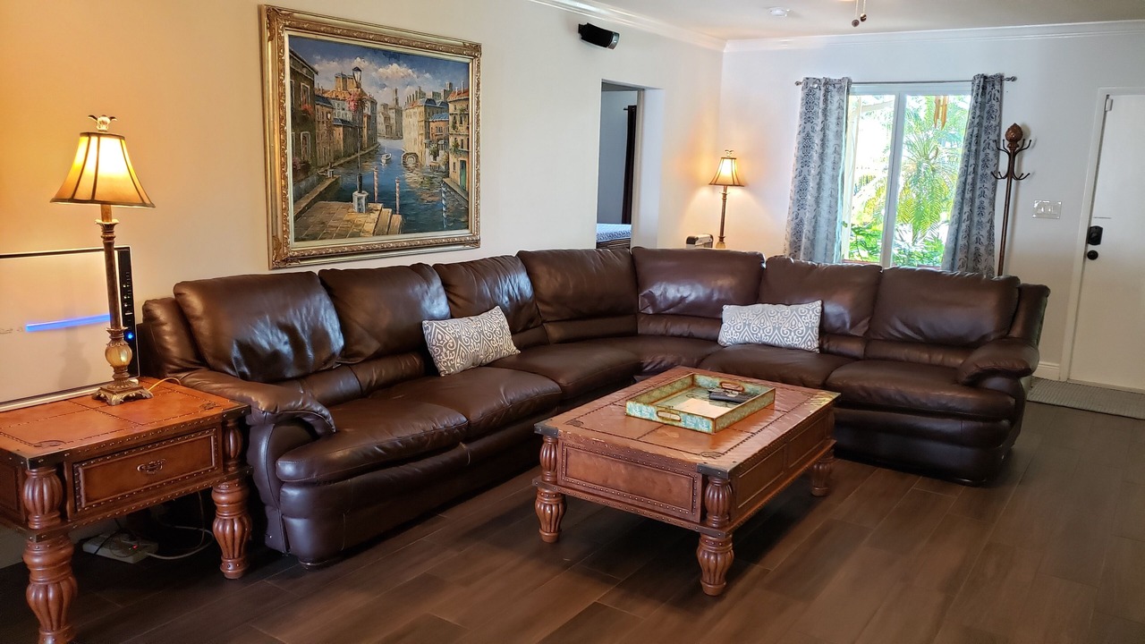 Photo of Livingroom in Deerfield Beach