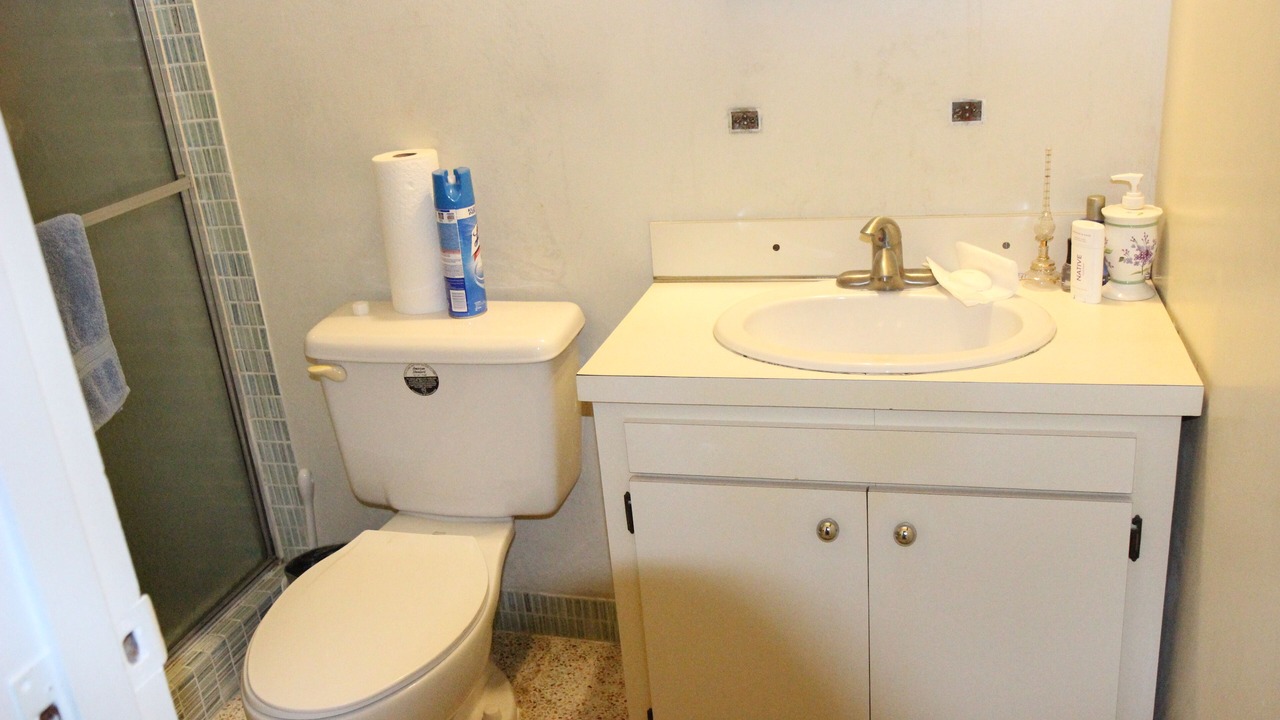 Photo of Bathroom in Miami Gardens