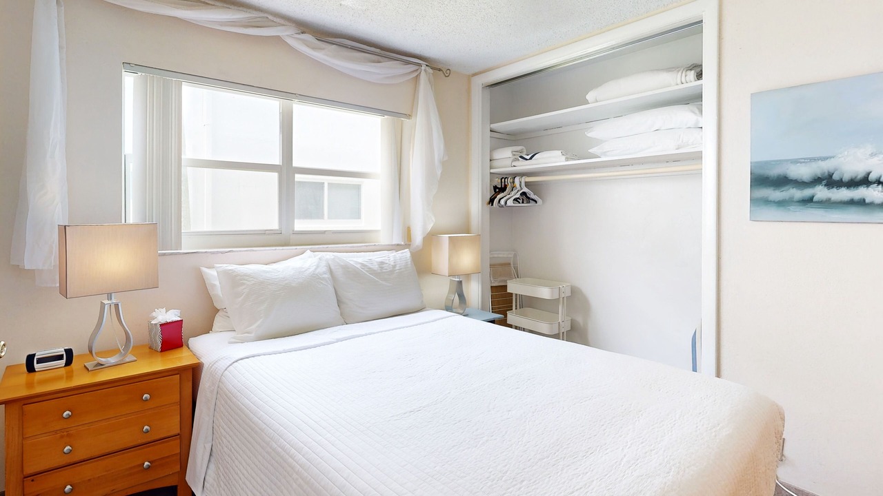 Photo of Bedroom in Pompano Beach