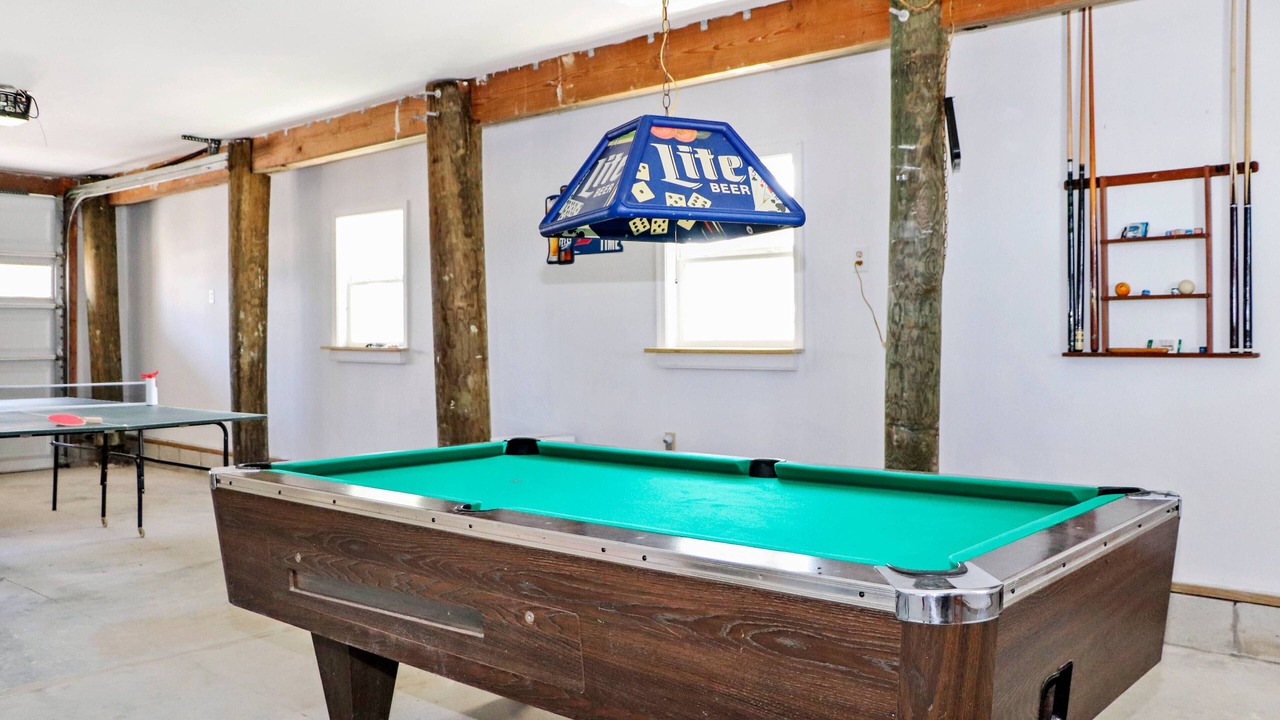 Photo of Bedroom in Captain's Cove
