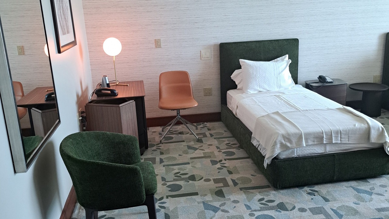 Photo of Bedroom in Bal Harbour