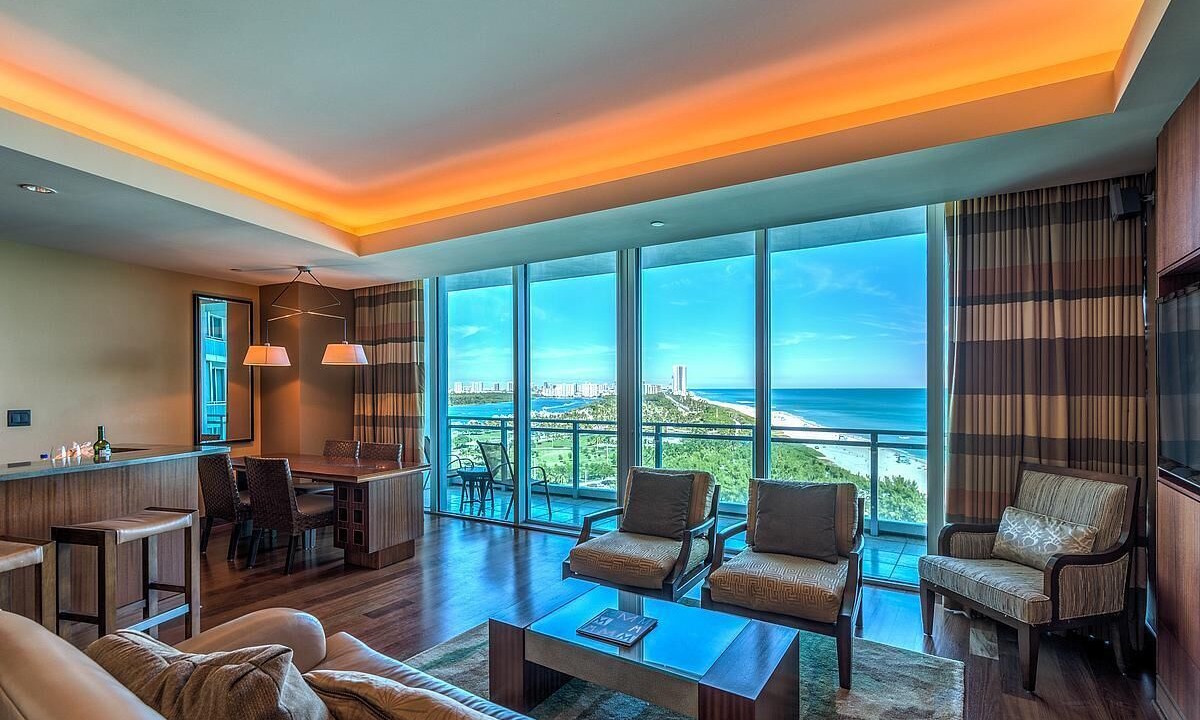 Photo of Livingroom in Bal Harbour