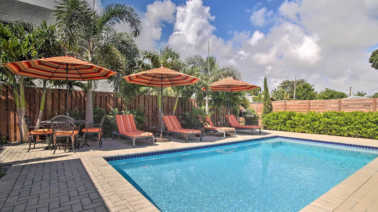 Photo of Outdoor in Middle River Terrace
