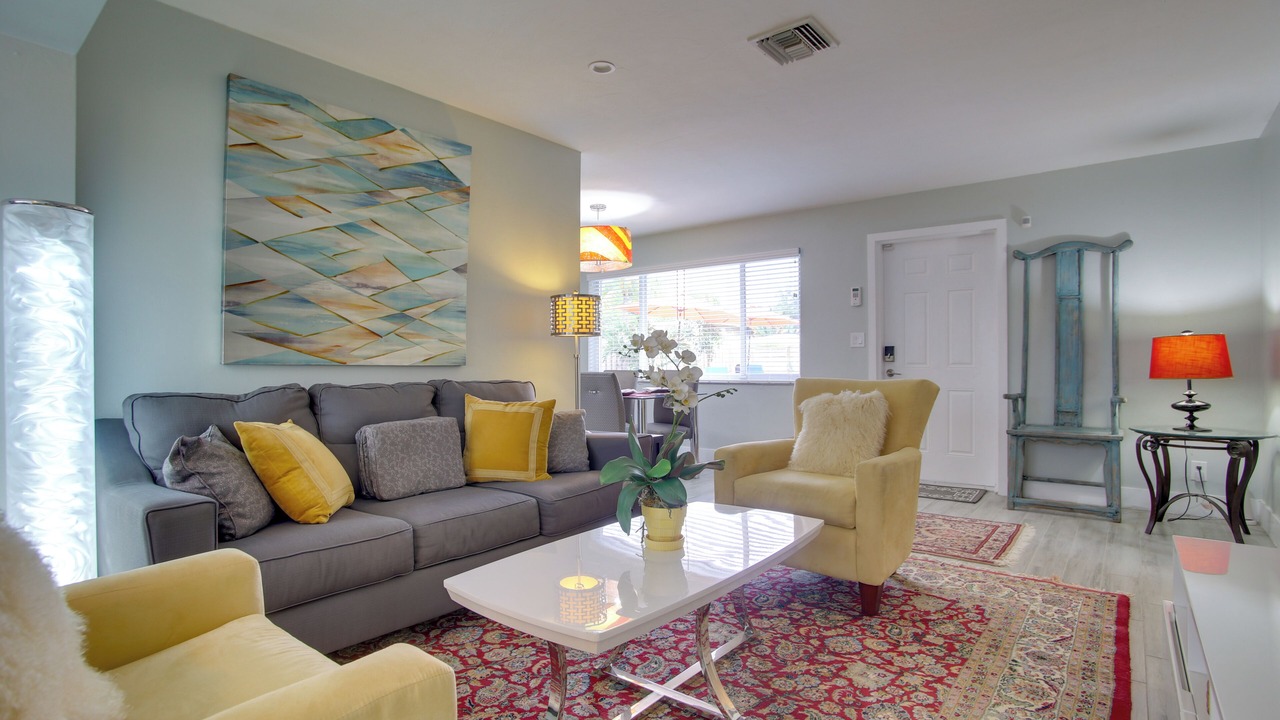 Photo of Bedroom in Middle River Terrace