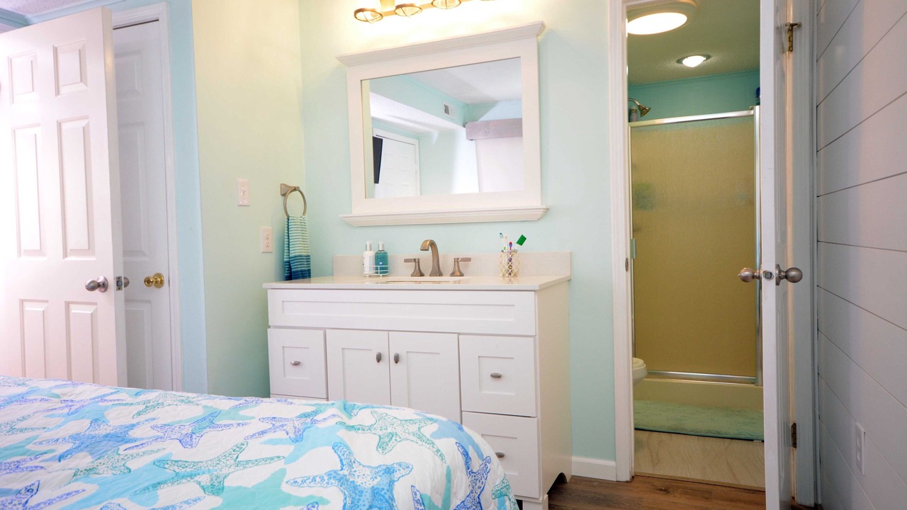 Photo of Bathroom in Midtown Ocean City