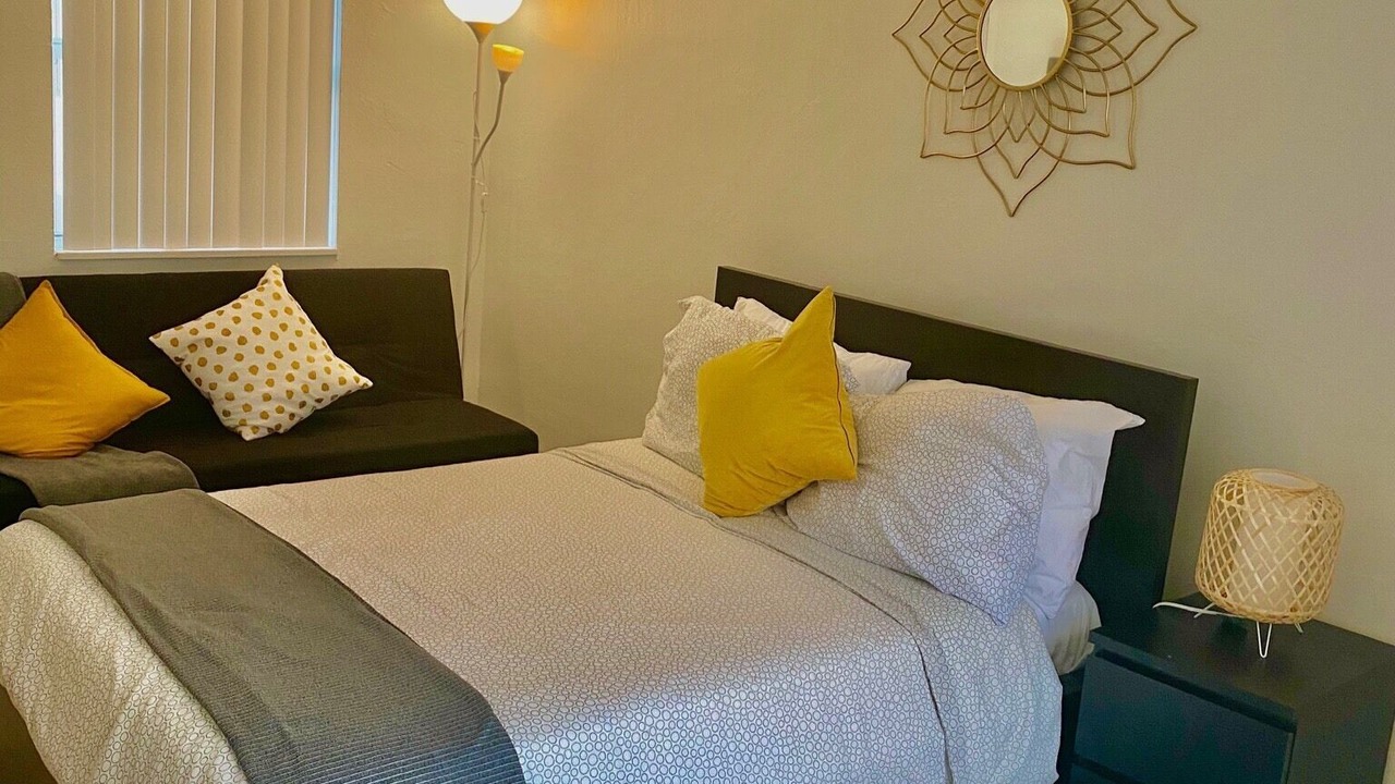 Photo of Bedroom in Royal Poinciana