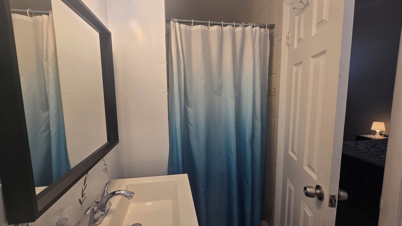 Photo of Bathroom in Royal Poinciana