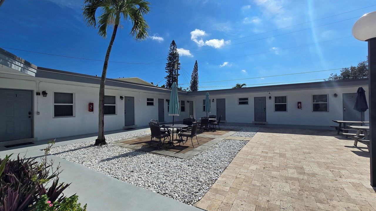Photo of Outdoor in Royal Poinciana