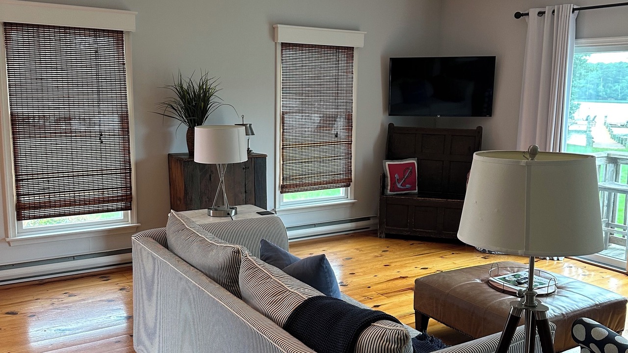 Photo of Livingroom in Unionville