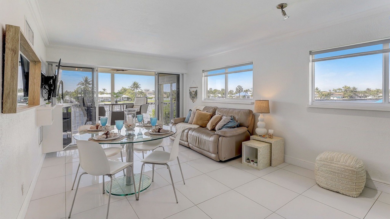 Photo of Livingroom in Pompano Beach