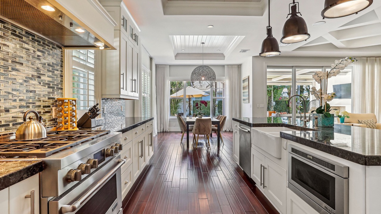 Photo of Kitchen in Del-Ida Park Historic District