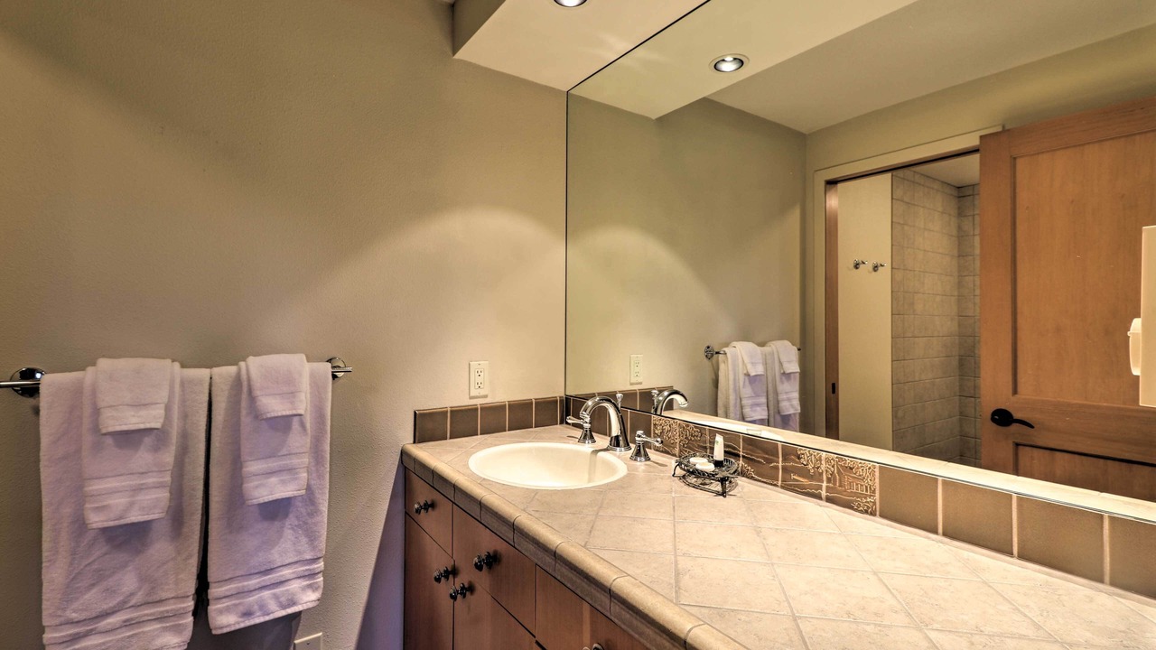 Photo of Bathroom in West Glacier