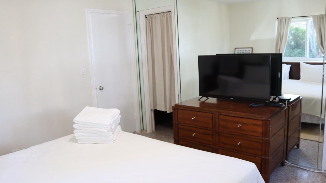 Photo of Bedroom in Deerfield Beach