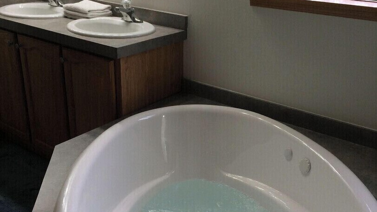 Photo of Bathroom in Hunter