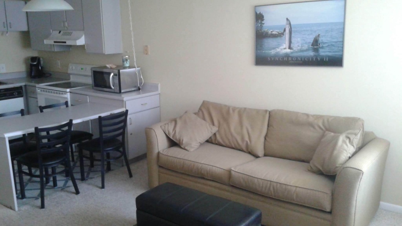 Photo of Livingroom in North End