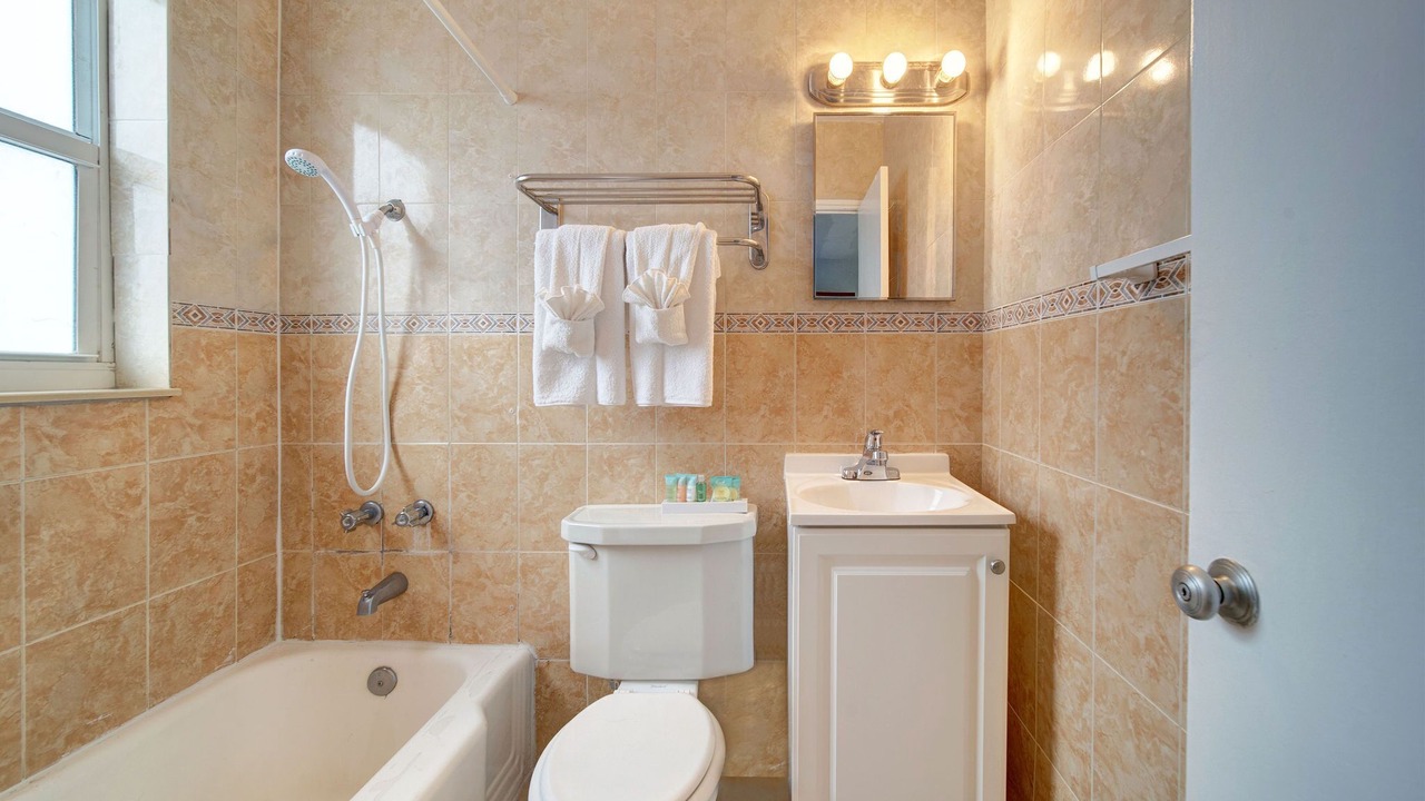Photo of Bathroom in Hollywood