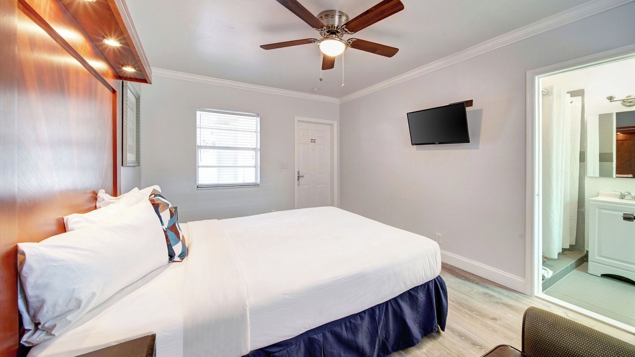 Photo of Bedroom in Hollywood