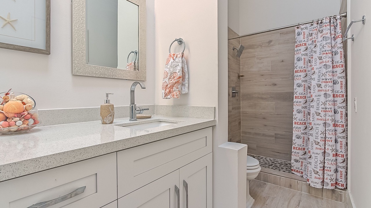 Photo of Bathroom in Lauderdale-by-the-Sea