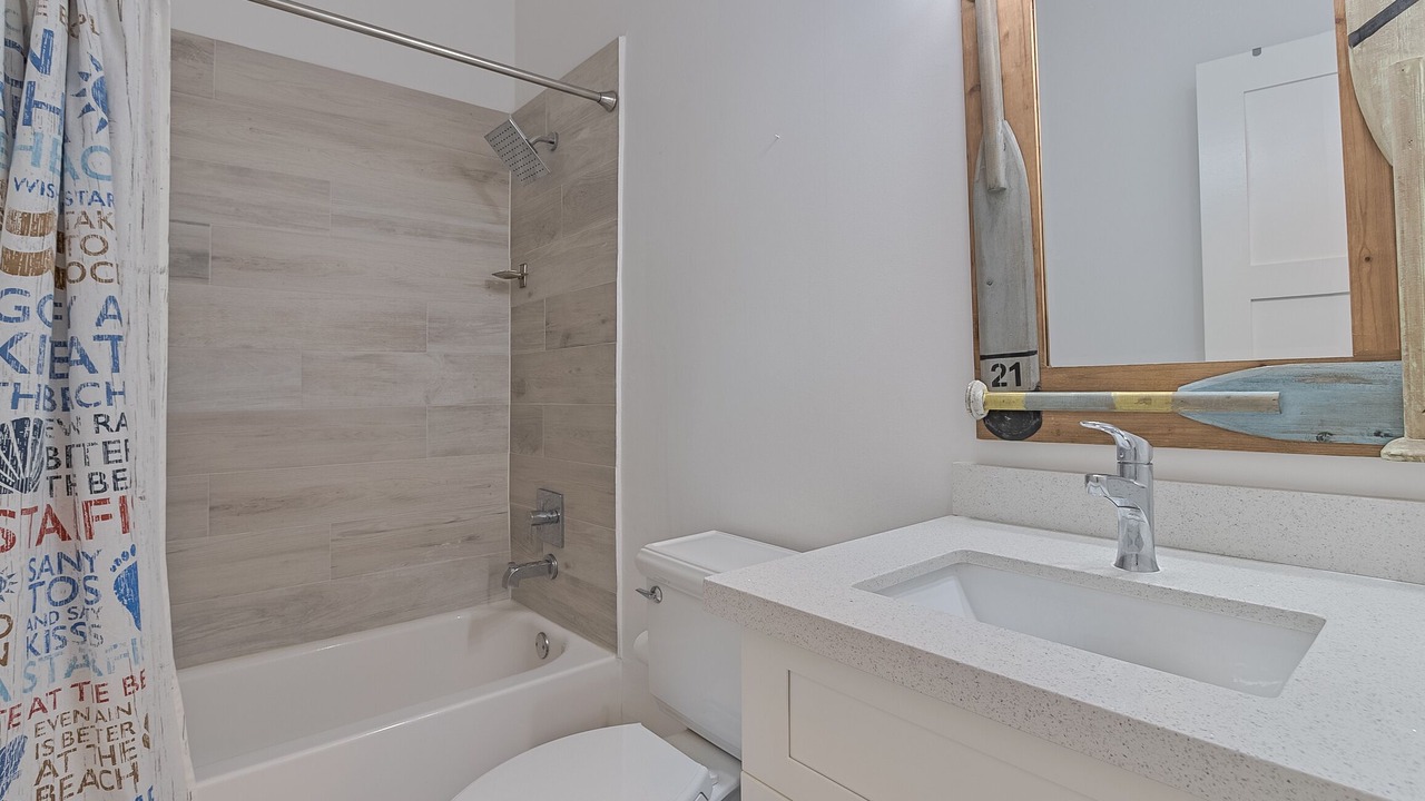 Photo of Bathroom in Lauderdale-by-the-Sea