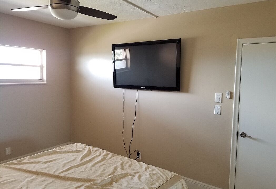 Photo of Bedroom in Lauderdale-by-the-Sea