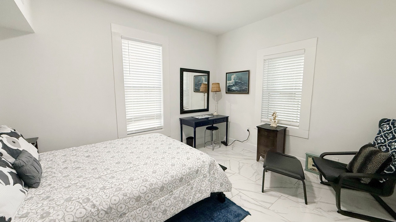 Photo of Bedroom in Colonial Beach