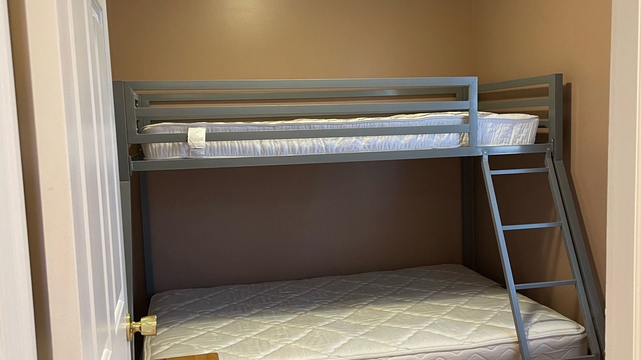 Photo of Bedroom in Sylvan Beach