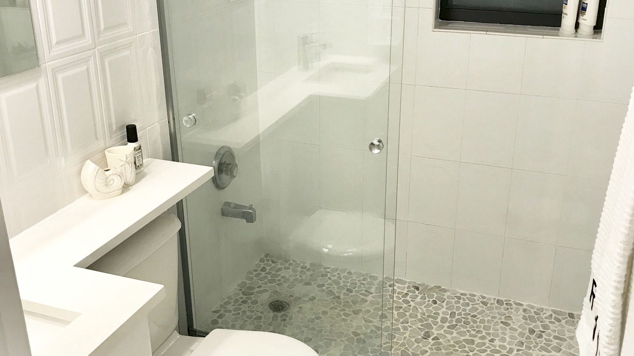 Photo of Bathroom in Hollywood