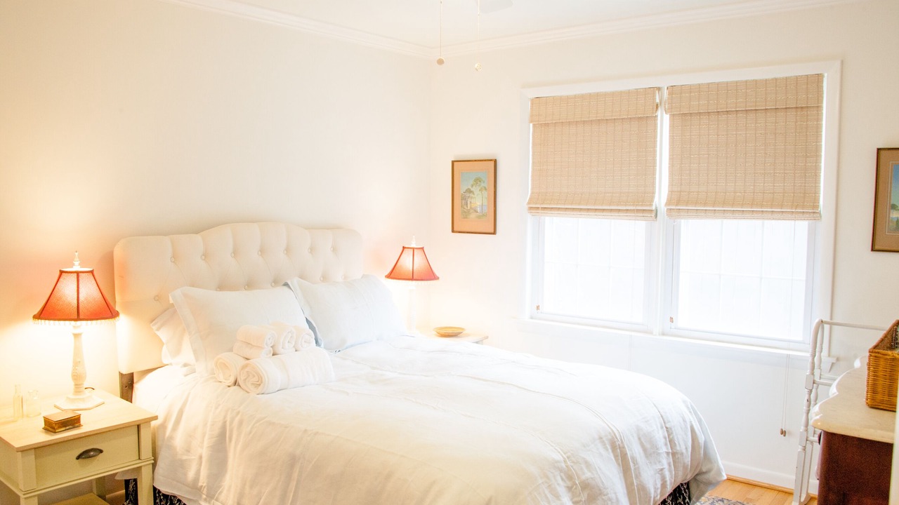 Photo of Bedroom in North Downtown
