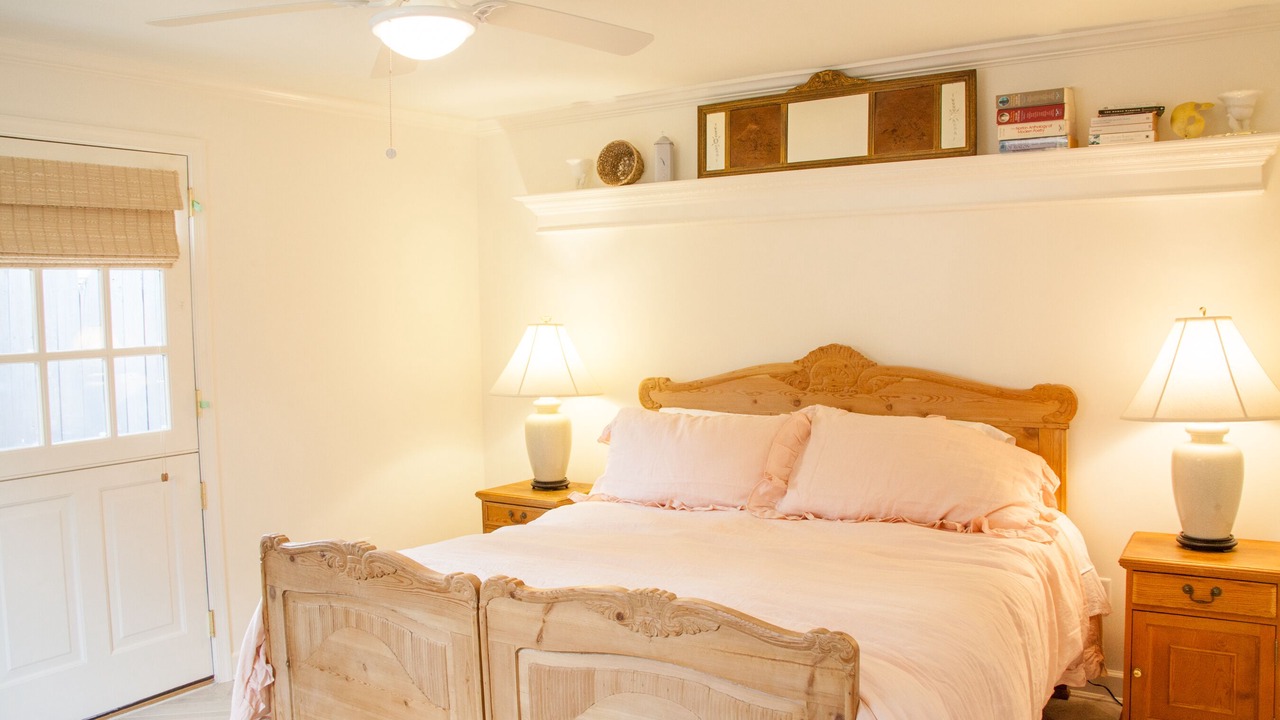 Photo of Bedroom in North Downtown