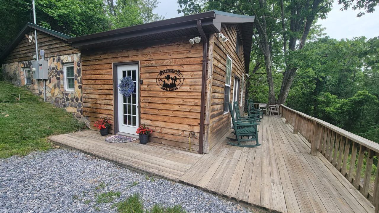 Photo of Outdoor in Stanley