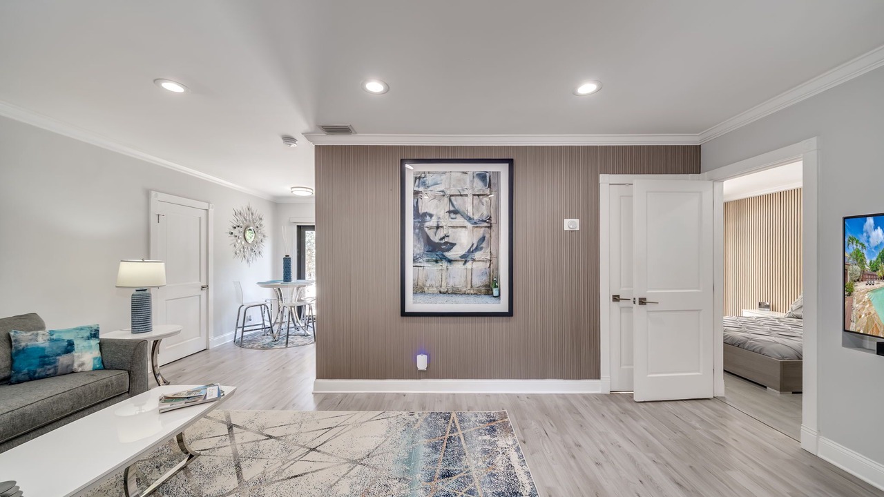 Photo of Others in Poinsettia Heights