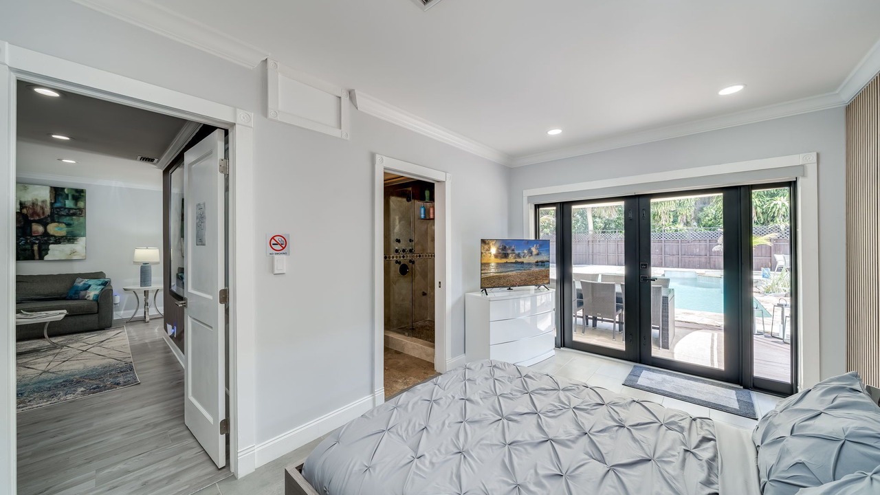 Photo of Bedroom in Poinsettia Heights