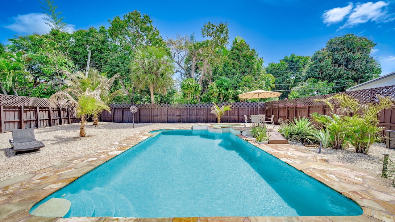 Photo of Outdoor in Poinsettia Heights