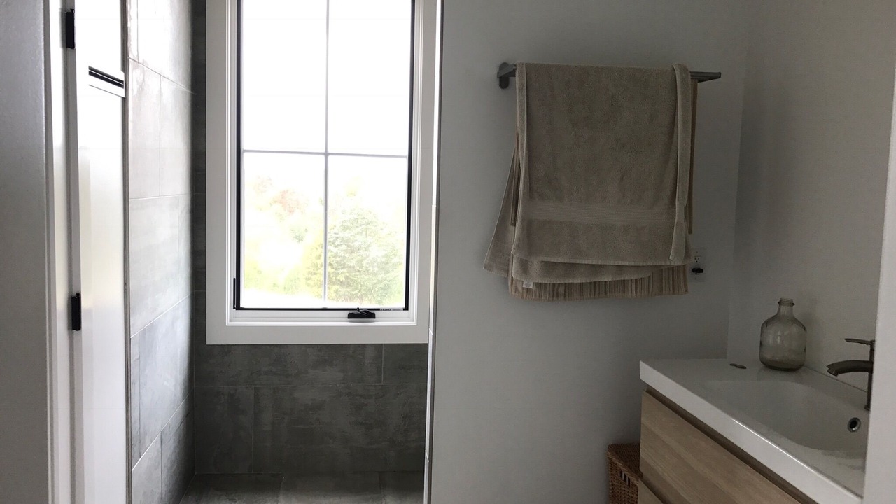 Photo of Bathroom in Oakpark