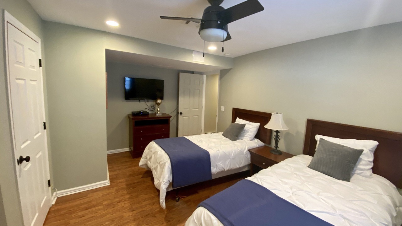 Photo of Bedroom in Seaside Heights