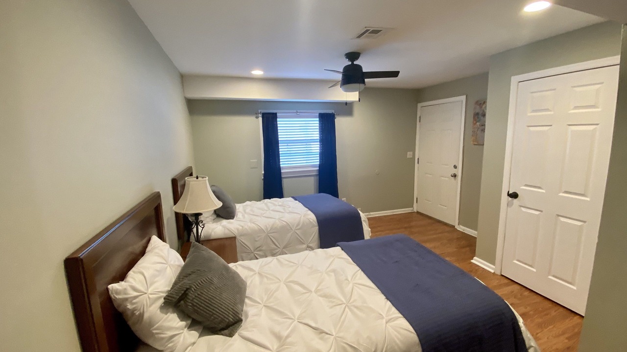 Photo of Bedroom in Seaside Heights
