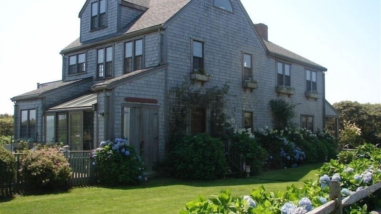 Photo of Outdoor in Tom Nevers