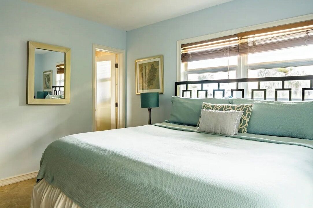 Photo of Bedroom in Highland Beach