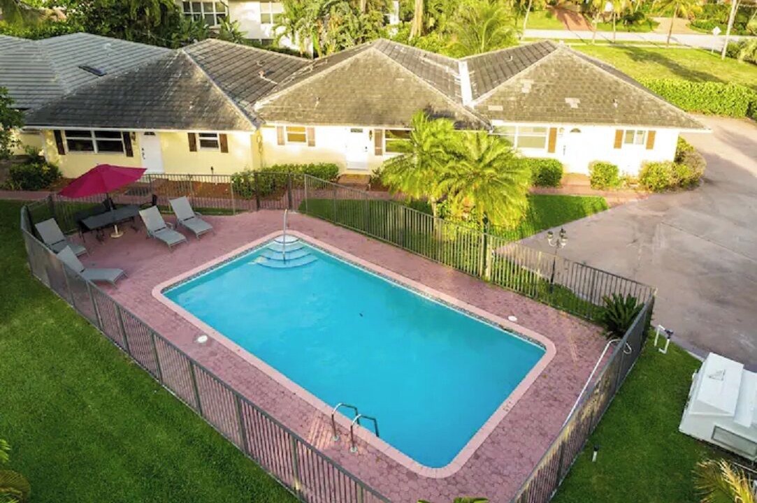 Photo of Outdoor in Highland Beach