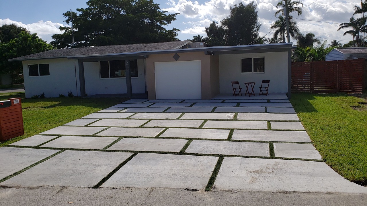 Photo of Outdoor in Wilton Manors