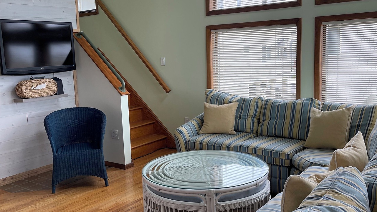 Photo of Livingroom in Ship Bottom