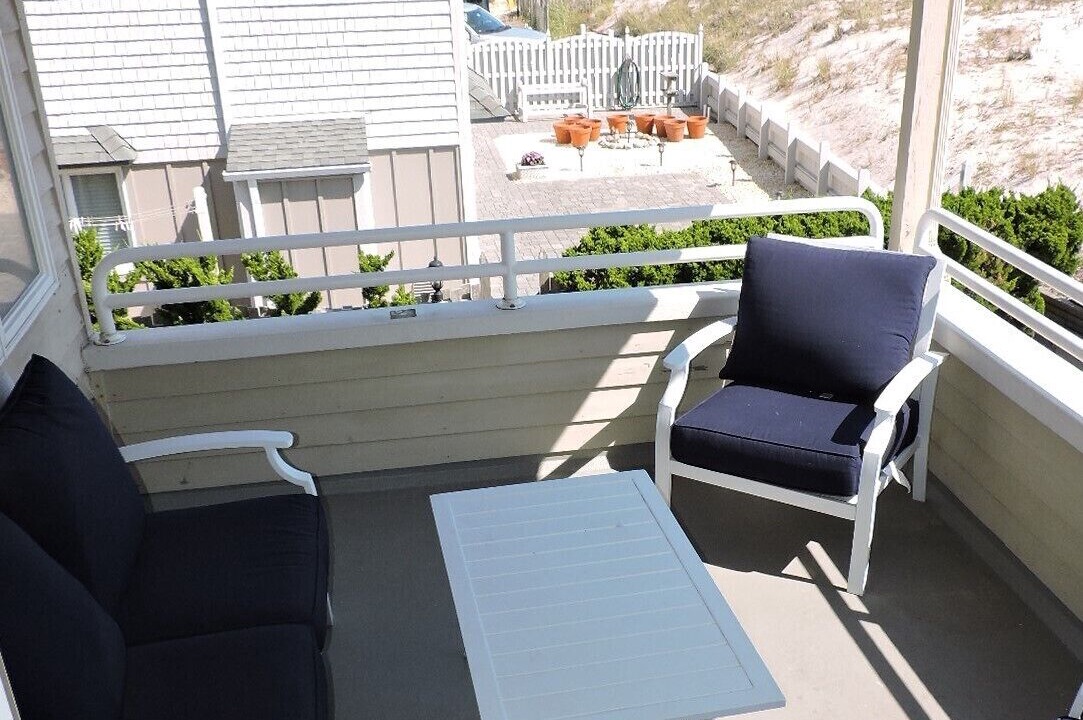 Photo of Others in Ship Bottom