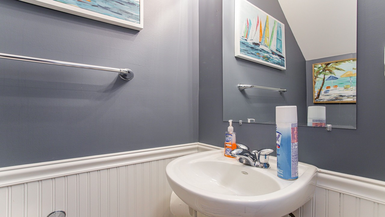 Photo of Bathroom in Ocean View