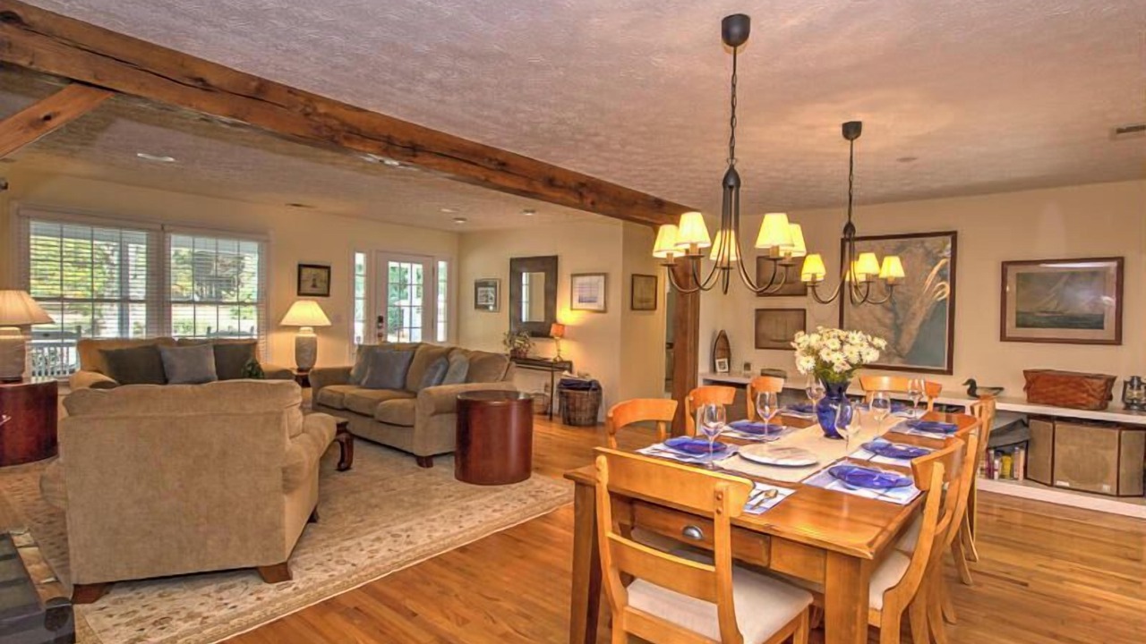 Photo of Livingroom in St. Michaels