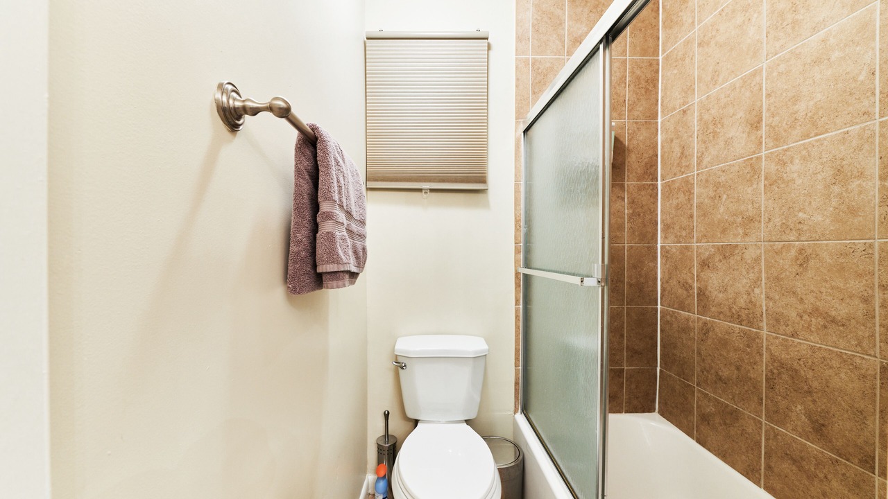 Photo of Bathroom in North Bay Village