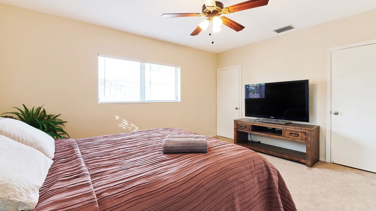 Photo of Bedroom in North Bay Village